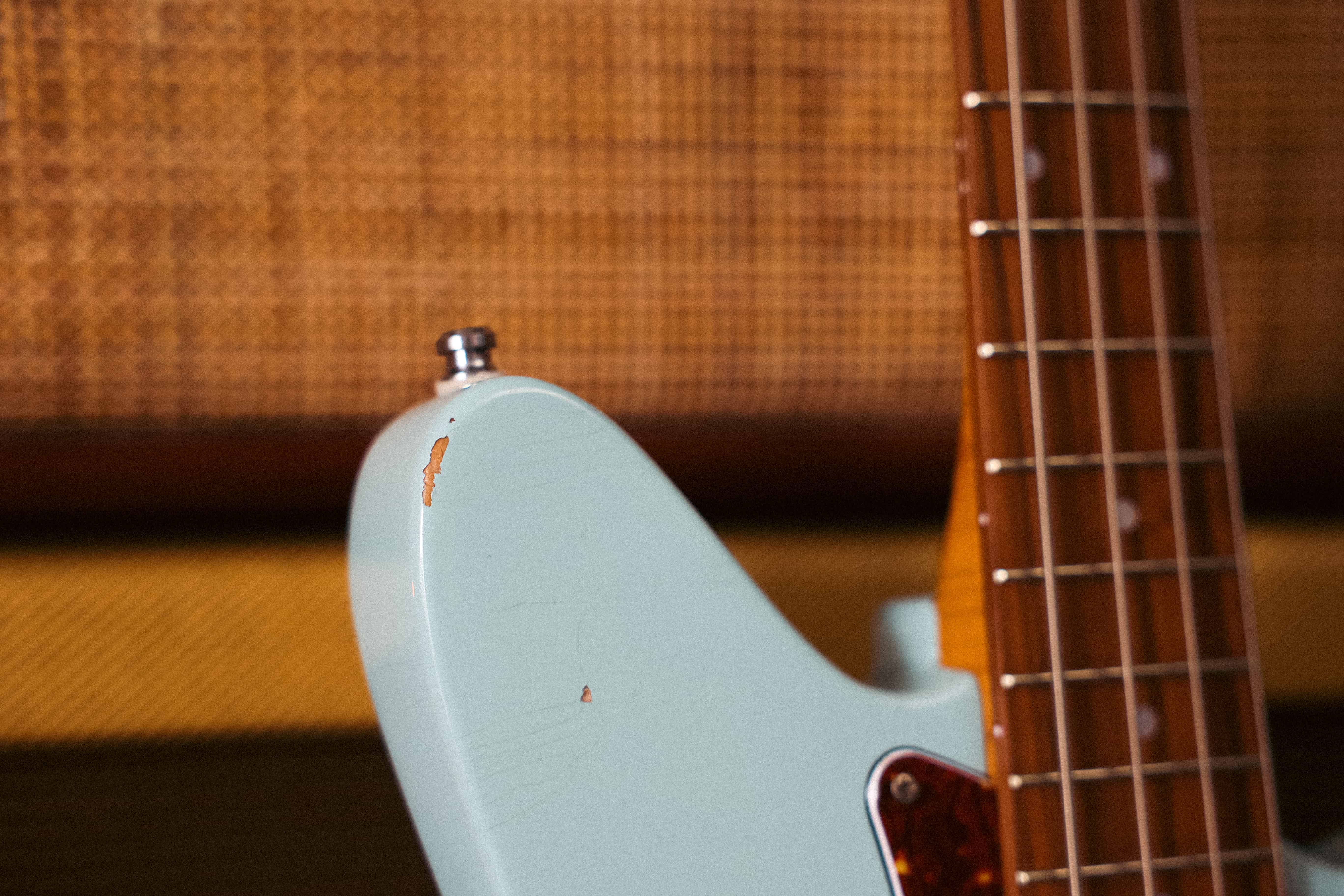 Valmont Promeüs Guitars